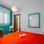 A Due Passi Dal Mare Primo Piano Апартаменты *