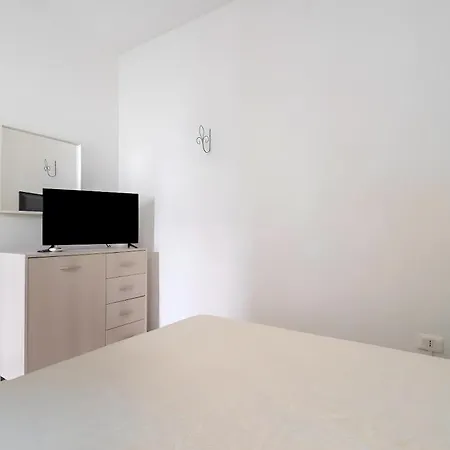 A Due Passi Dal Mare Primo Piano Daire Torre Lapillo