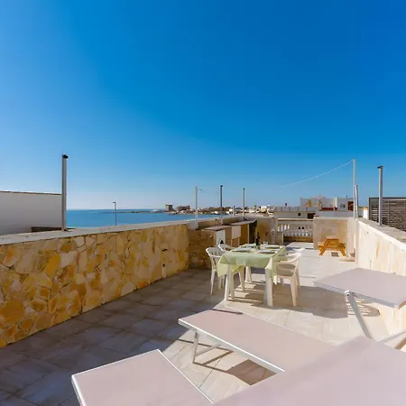 A Due Passi Dal Mare Primo Piano Торре-Лапилло