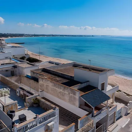 A Due Passi Dal Mare Primo Piano Daire Torre Lapillo